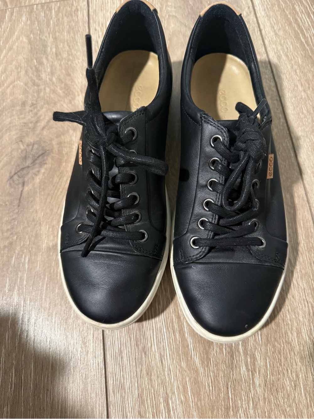ECCO women’s soft 7 sneaker